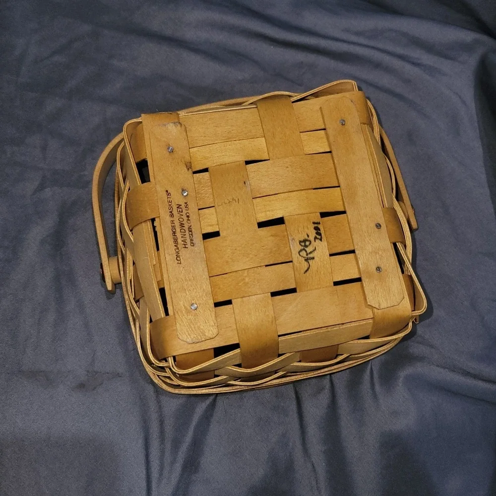 Longaberger Handwoven Wood Square Basket with Hinged Handle 2001 Small 6